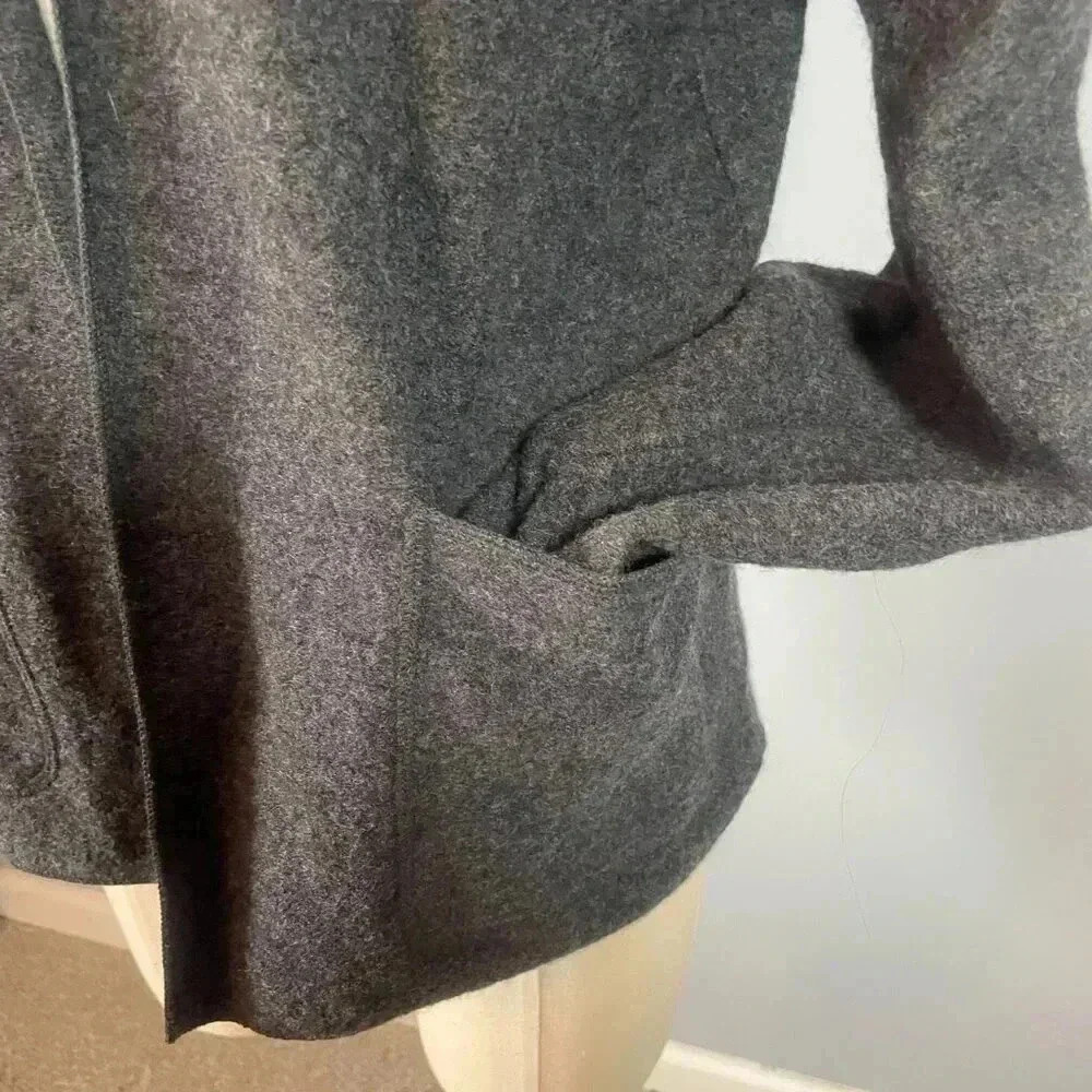 Woolen Deane & White Wool Button Down Grey Cardigan - Picture 4 of 14